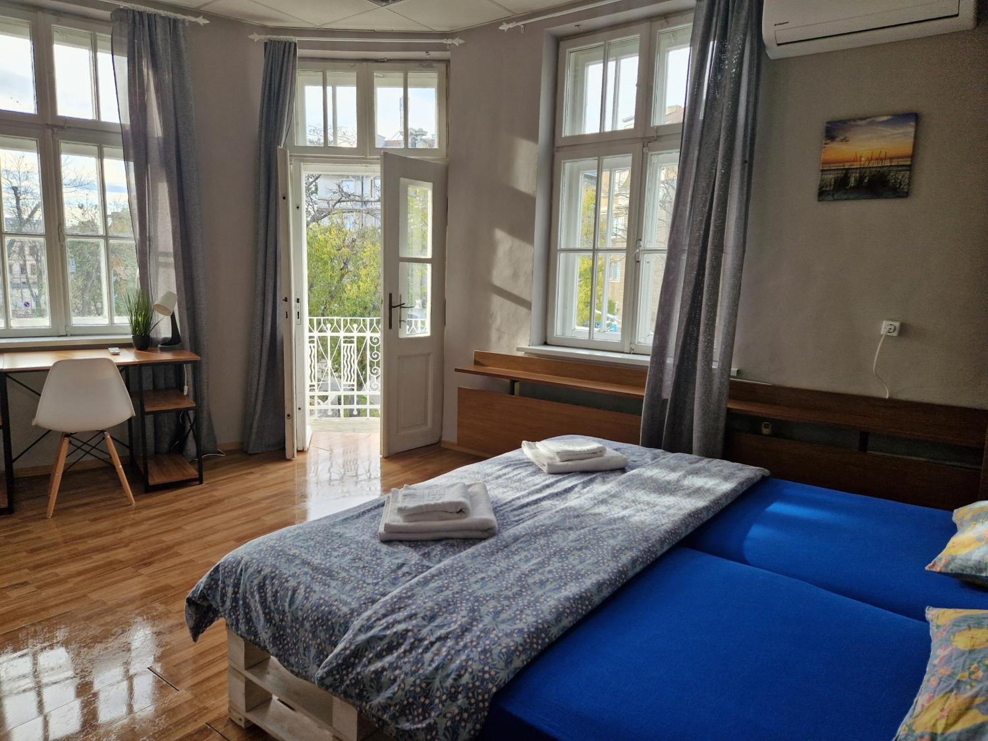 Lambo'S Corner Varna - Guest Rooms מראה חיצוני תמונה