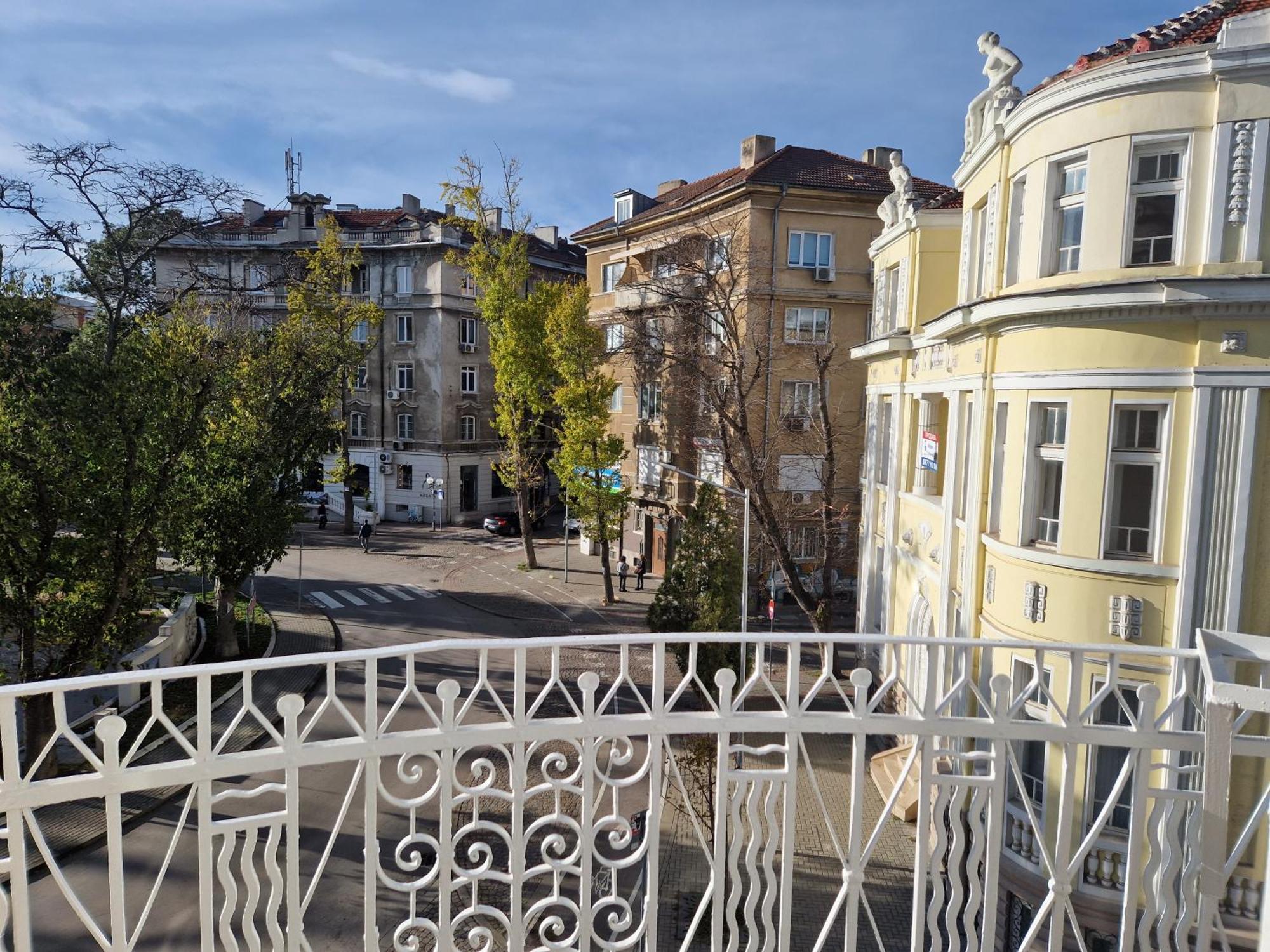 Lambo'S Corner Varna - Guest Rooms מראה חיצוני תמונה