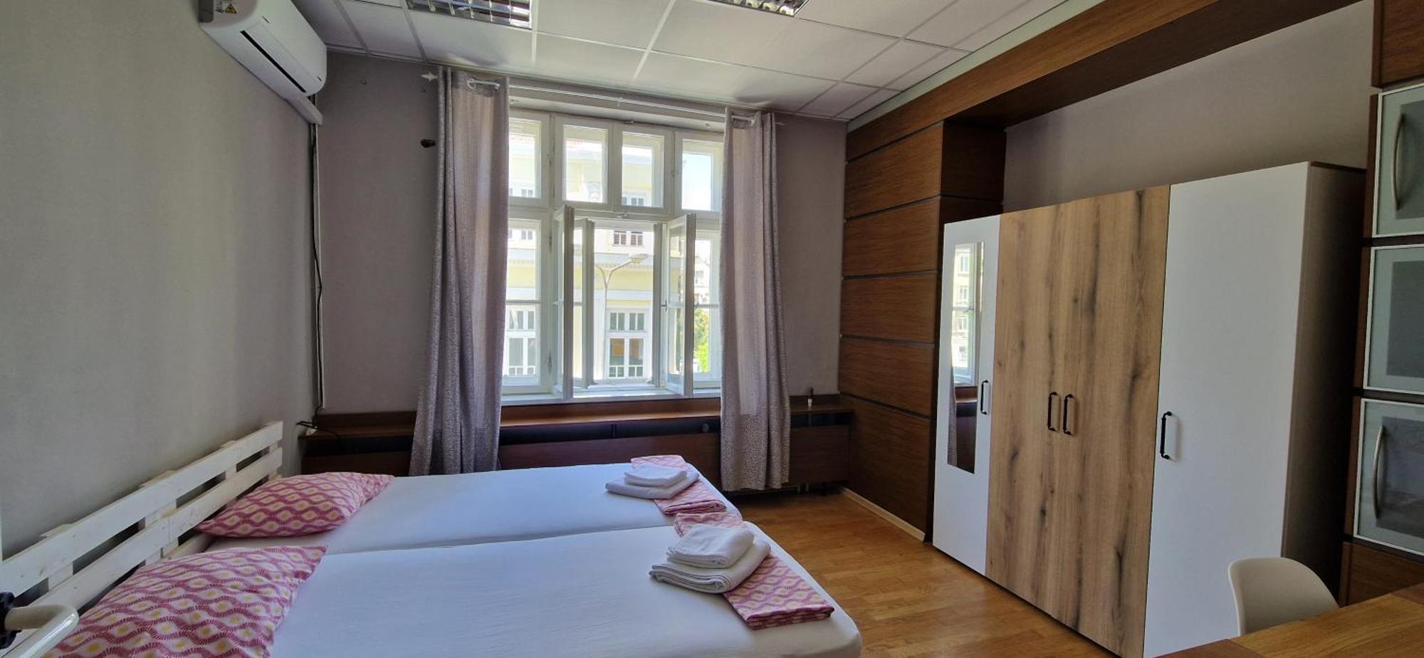 Lambo'S Corner Varna - Guest Rooms מראה חיצוני תמונה