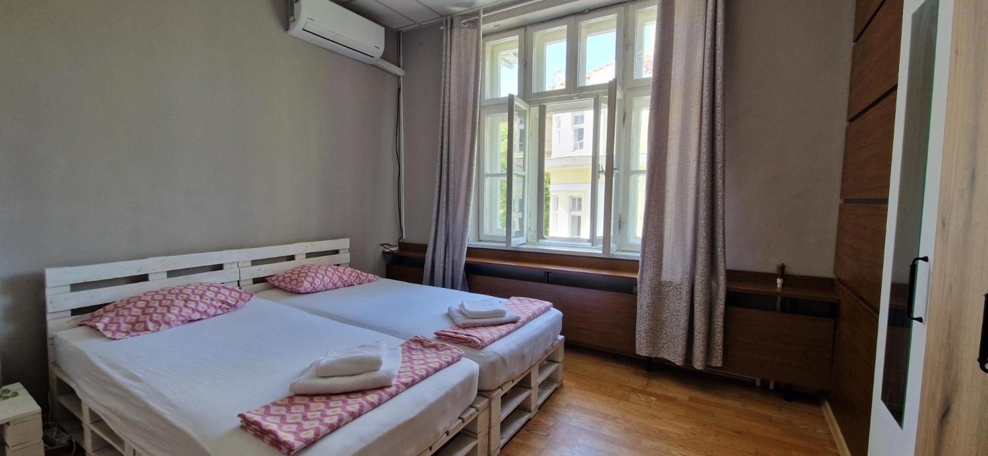 Lambo'S Corner Varna - Guest Rooms מראה חיצוני תמונה